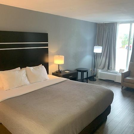 Quality Inn & Suites Hardeeville - Savannah North Extérieur photo