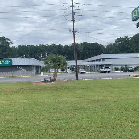 Quality Inn & Suites Hardeeville - Savannah North Extérieur photo