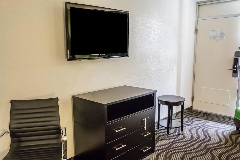 Quality Inn & Suites Hardeeville - Savannah North Extérieur photo