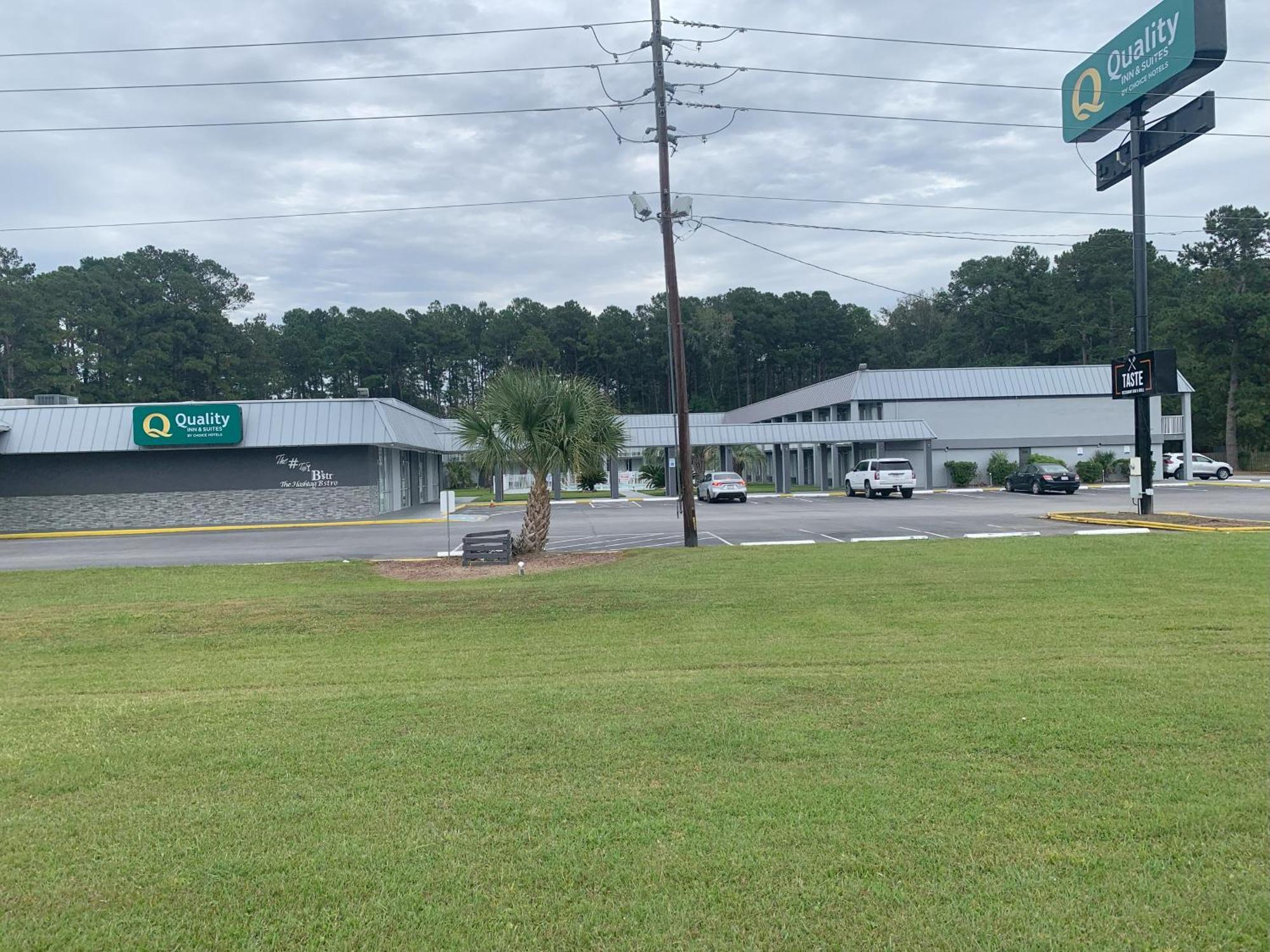 Quality Inn & Suites Hardeeville - Savannah North Extérieur photo