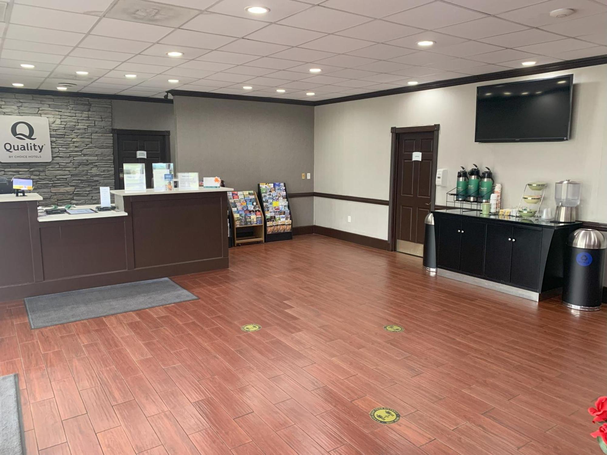Quality Inn & Suites Hardeeville - Savannah North Extérieur photo