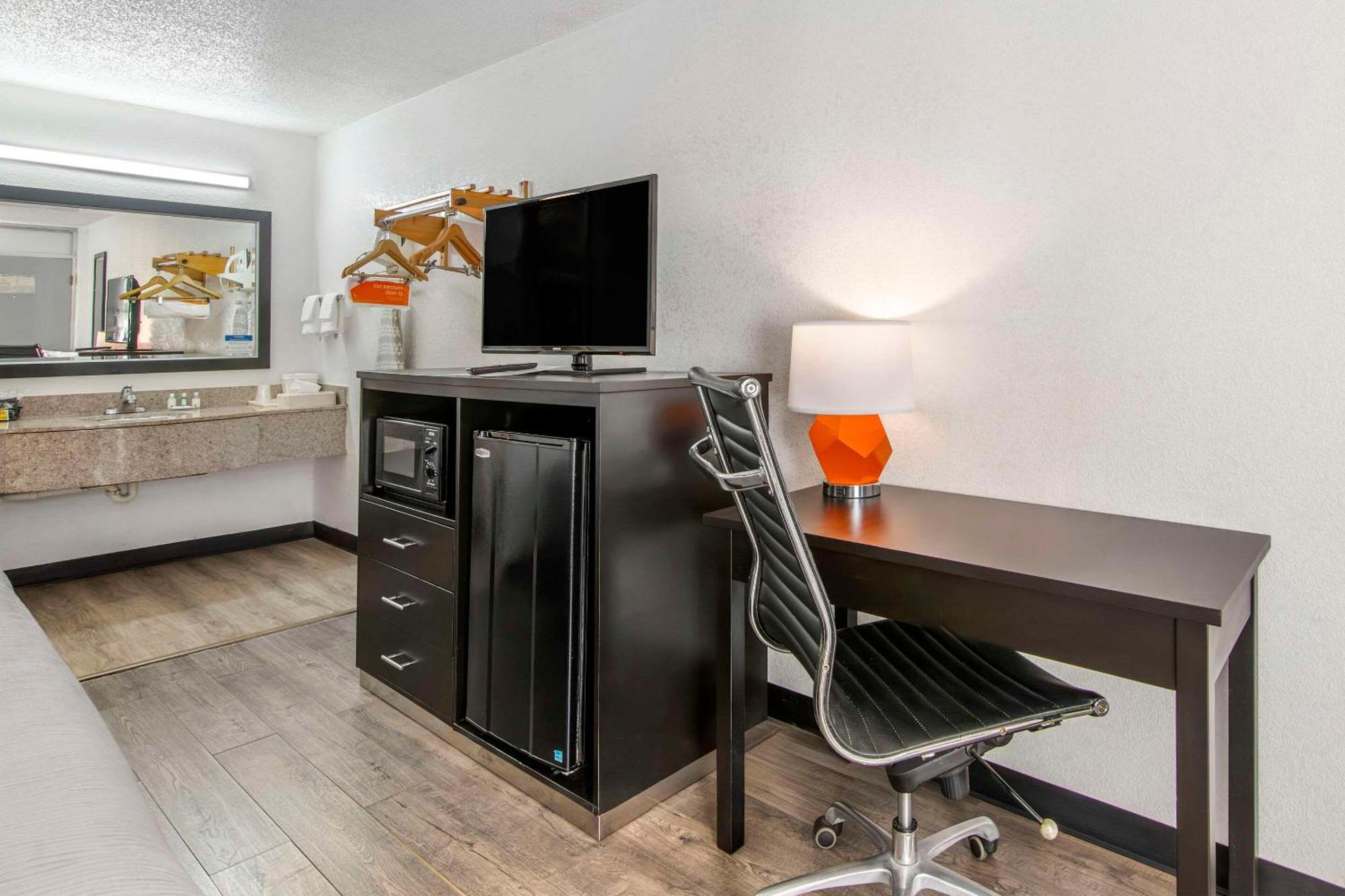 Quality Inn & Suites Hardeeville - Savannah North Extérieur photo