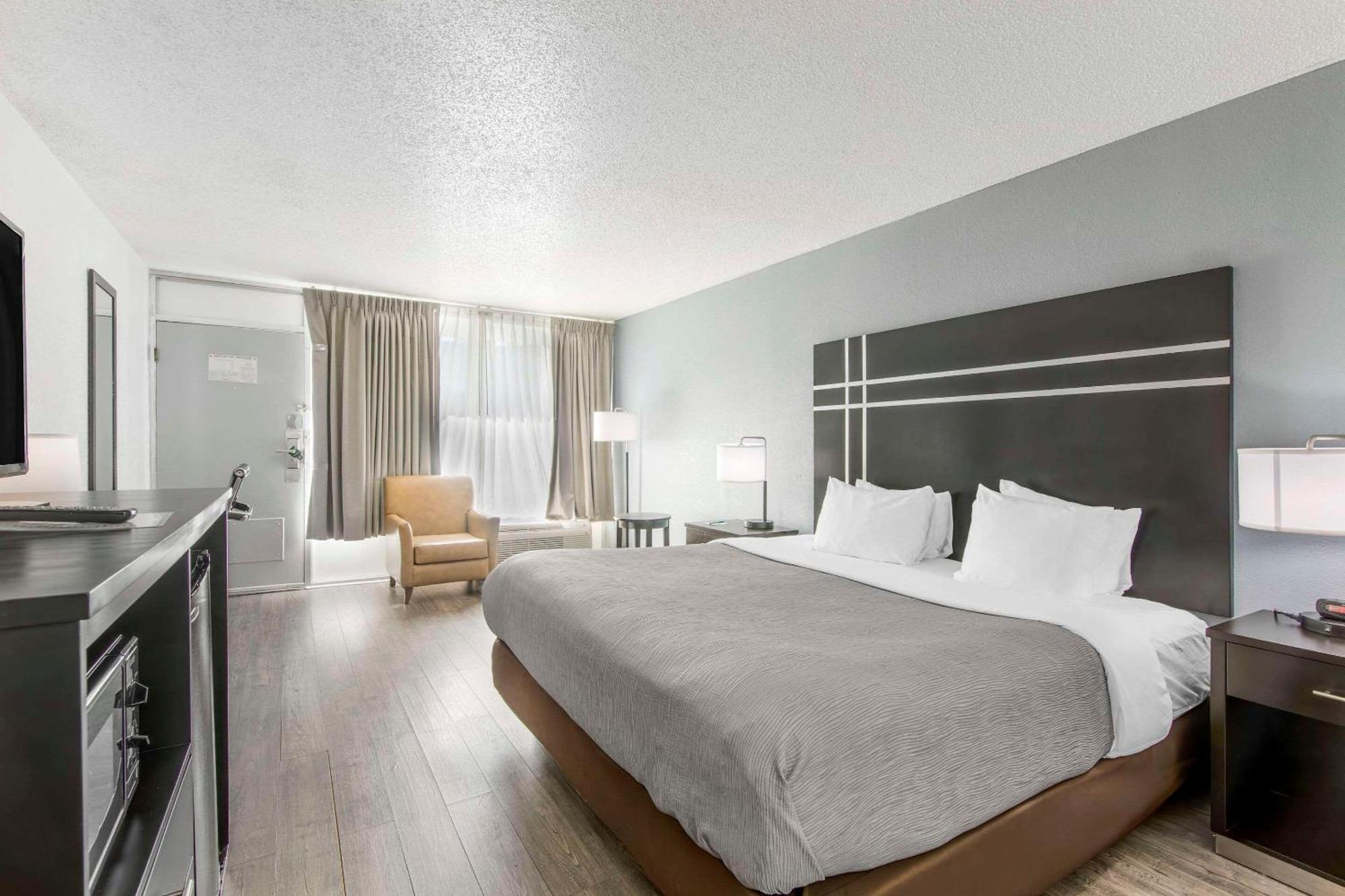 Quality Inn & Suites Hardeeville - Savannah North Extérieur photo